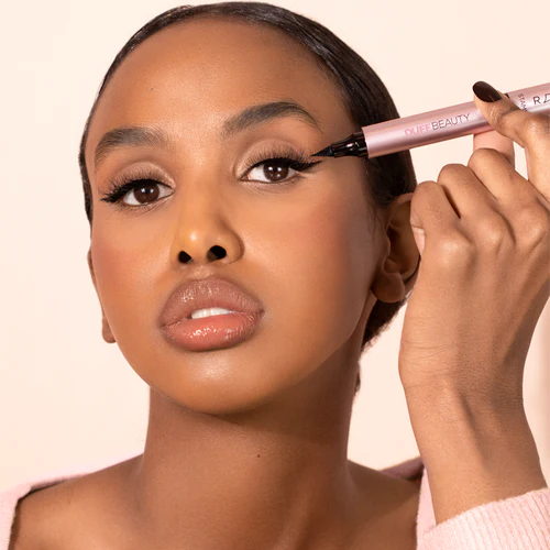 Here's how you can use your liquid eyeliner in different ways