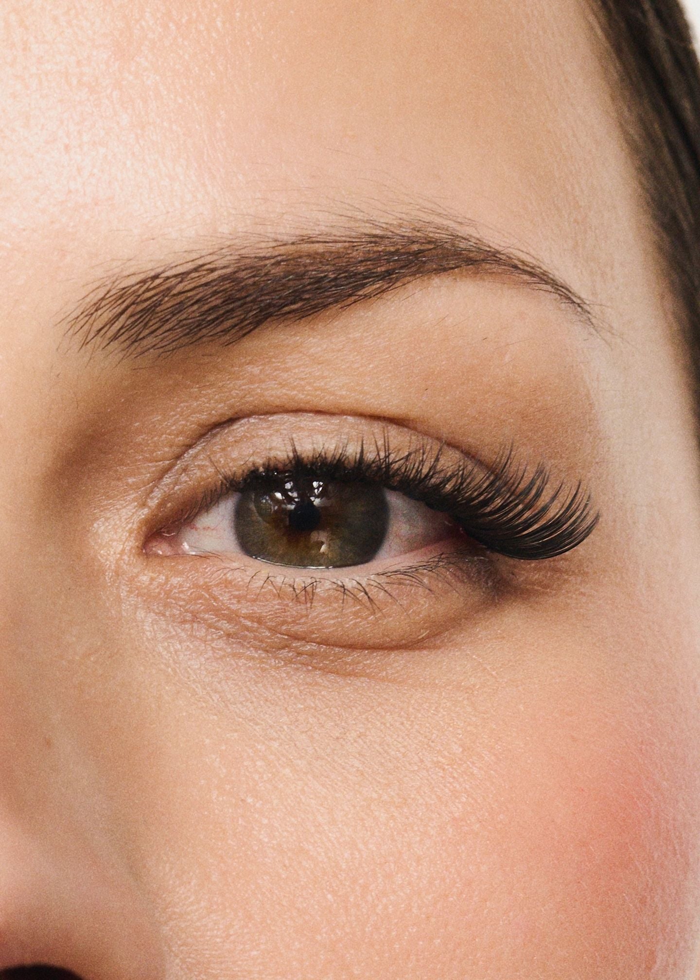 Hybrid, worn on the eye