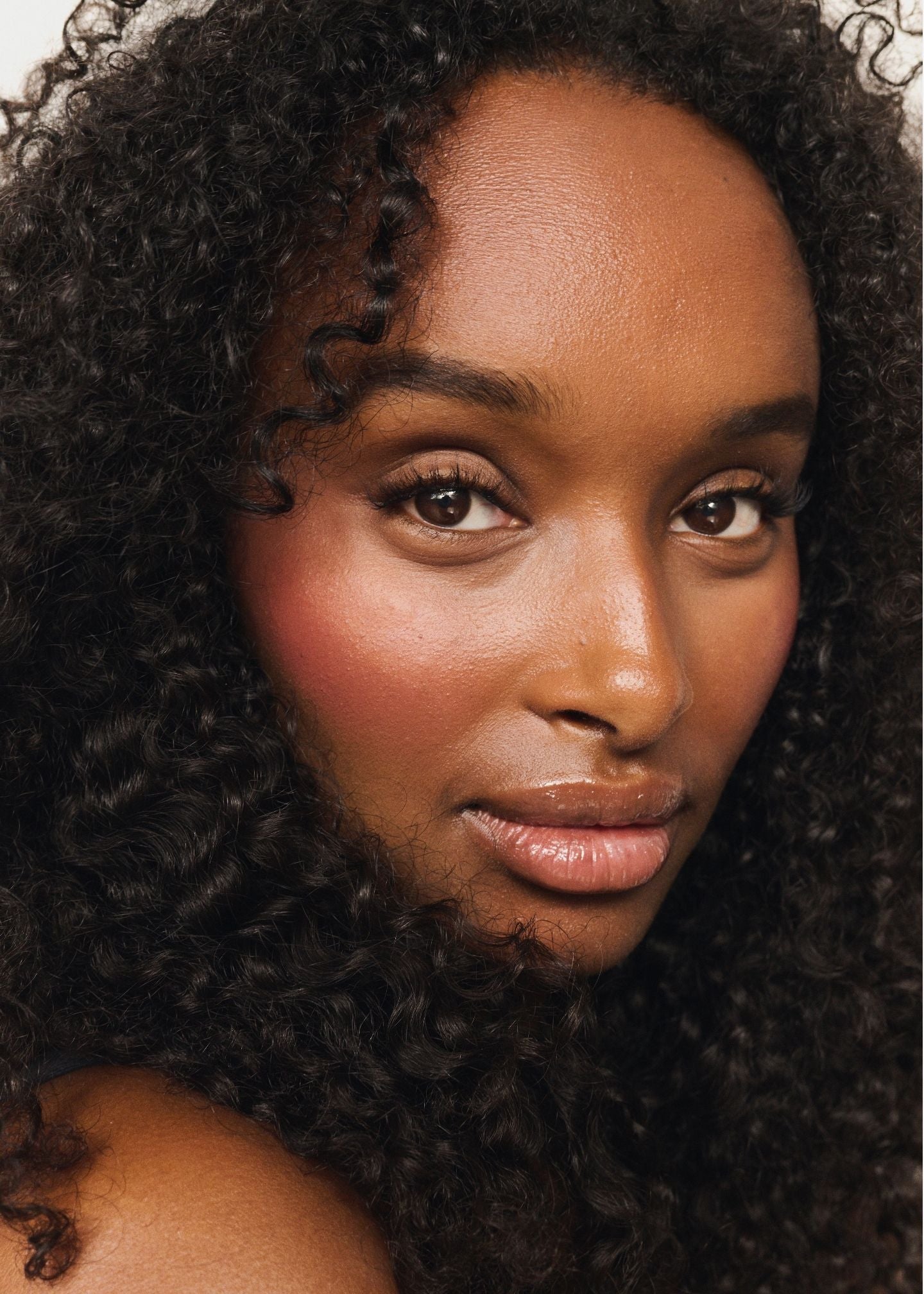 Au Natural, 10-12 mm, worn on the eye