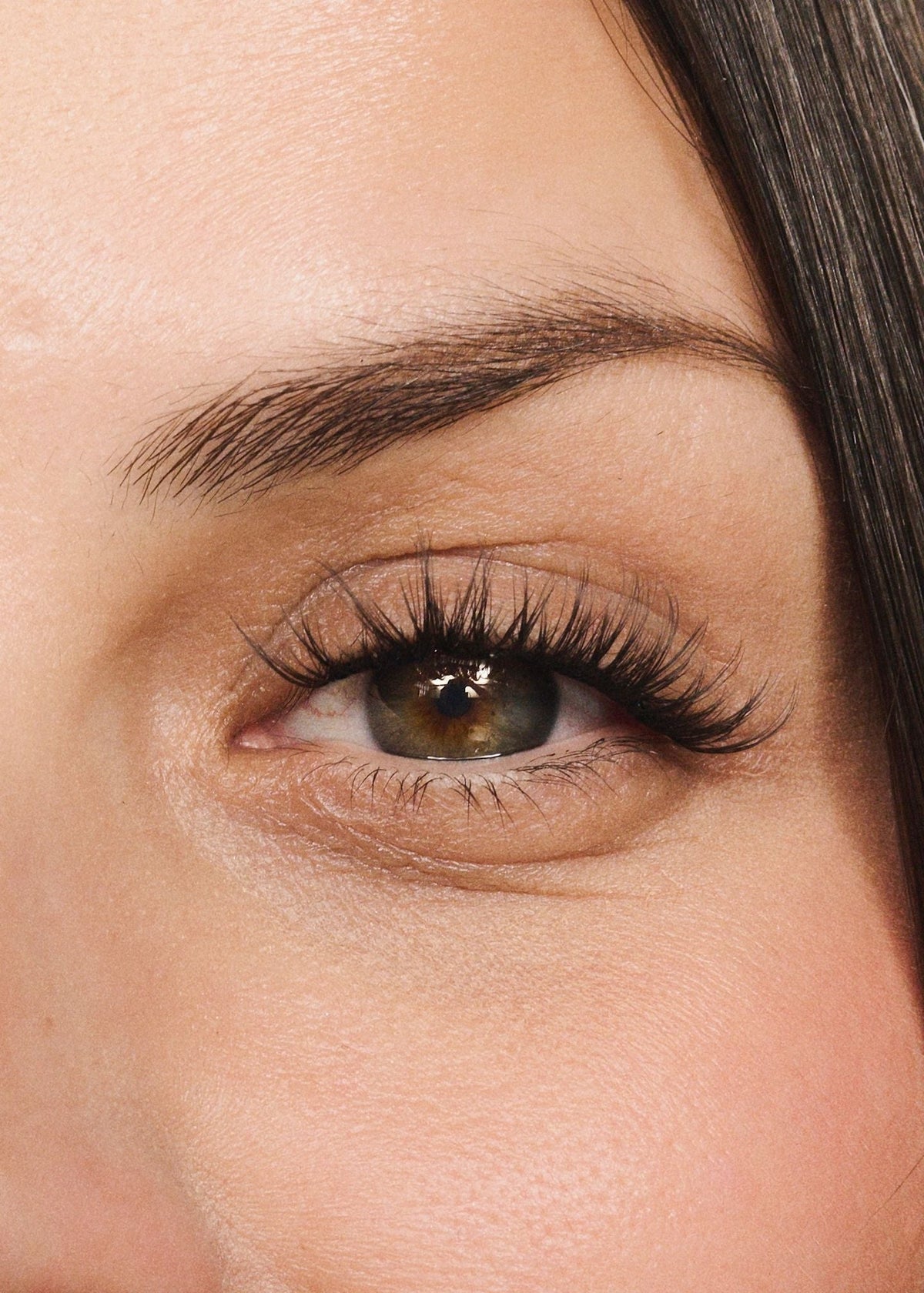 Flair, worn on the eye